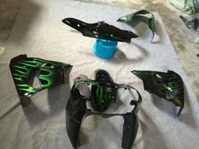 Preto Brilhante Verde Chama Carenagem ZX9R 02-03 Preto Brilhante Verde Chama Carenagem ZX9R 02-03