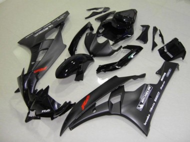 Preto Carroçaria R6 06-07